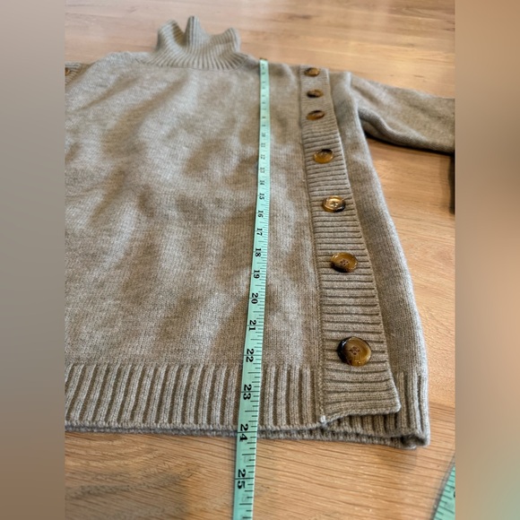 Net.153 turtleneck sweater tan size small / medium - Picture 6 of 7